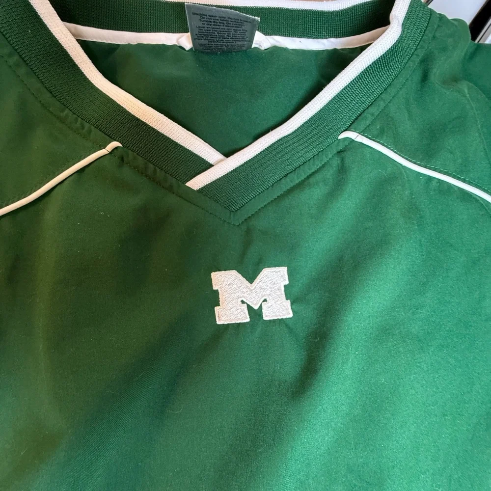 Russell Men’s Pull Over -‎ Marshall University Size Large. Windbreaker